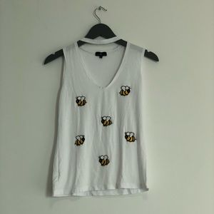 bee shirt